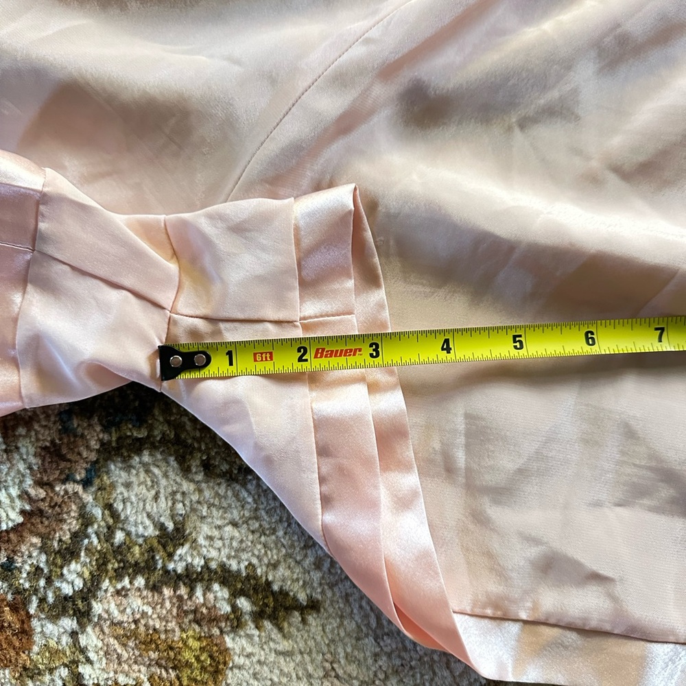 Vintage Gold Label Victoria’s Secret Satin Shorts - XL - Picture 11 of 12